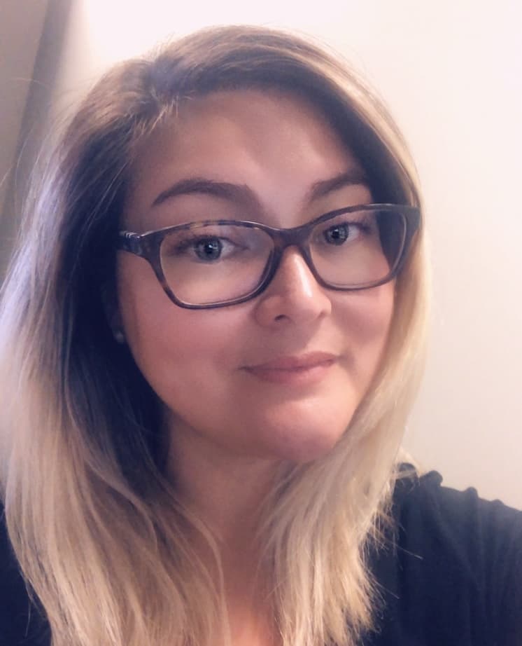 Cassandra Dinh-Moore (she/her)